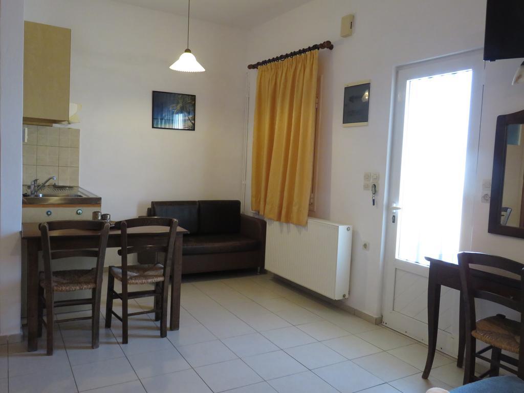 Frosso'S Sea Apartments Kokkini Hani Ngoại thất bức ảnh